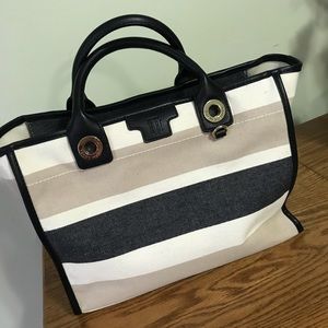 Tommy Hilfiger bag
